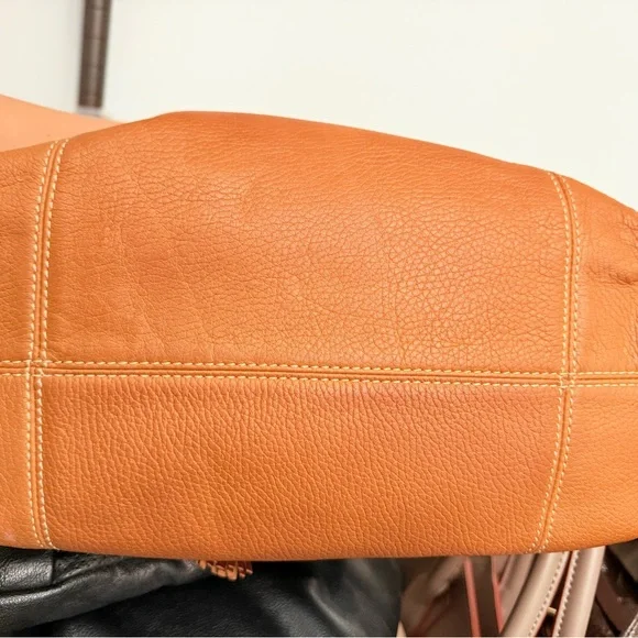 🍑DOONEY FREAKING BOURKE!!! LIKE NEW!!🍑 - Picture 6 of 6